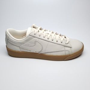 💯🆕️ NIKE Women's Blazer Low LXX Sneaker